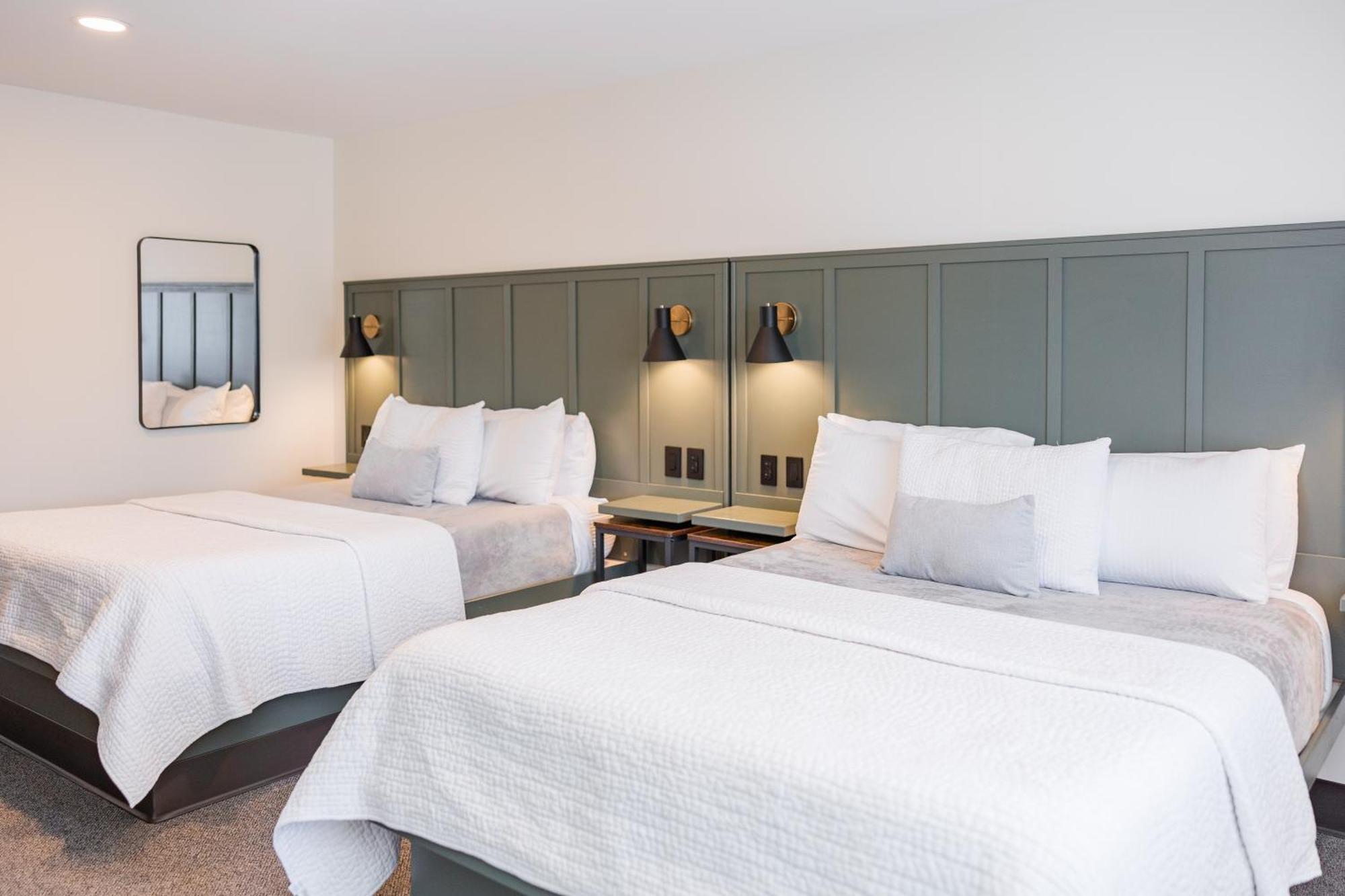 River City Inn Parsons 外观 照片